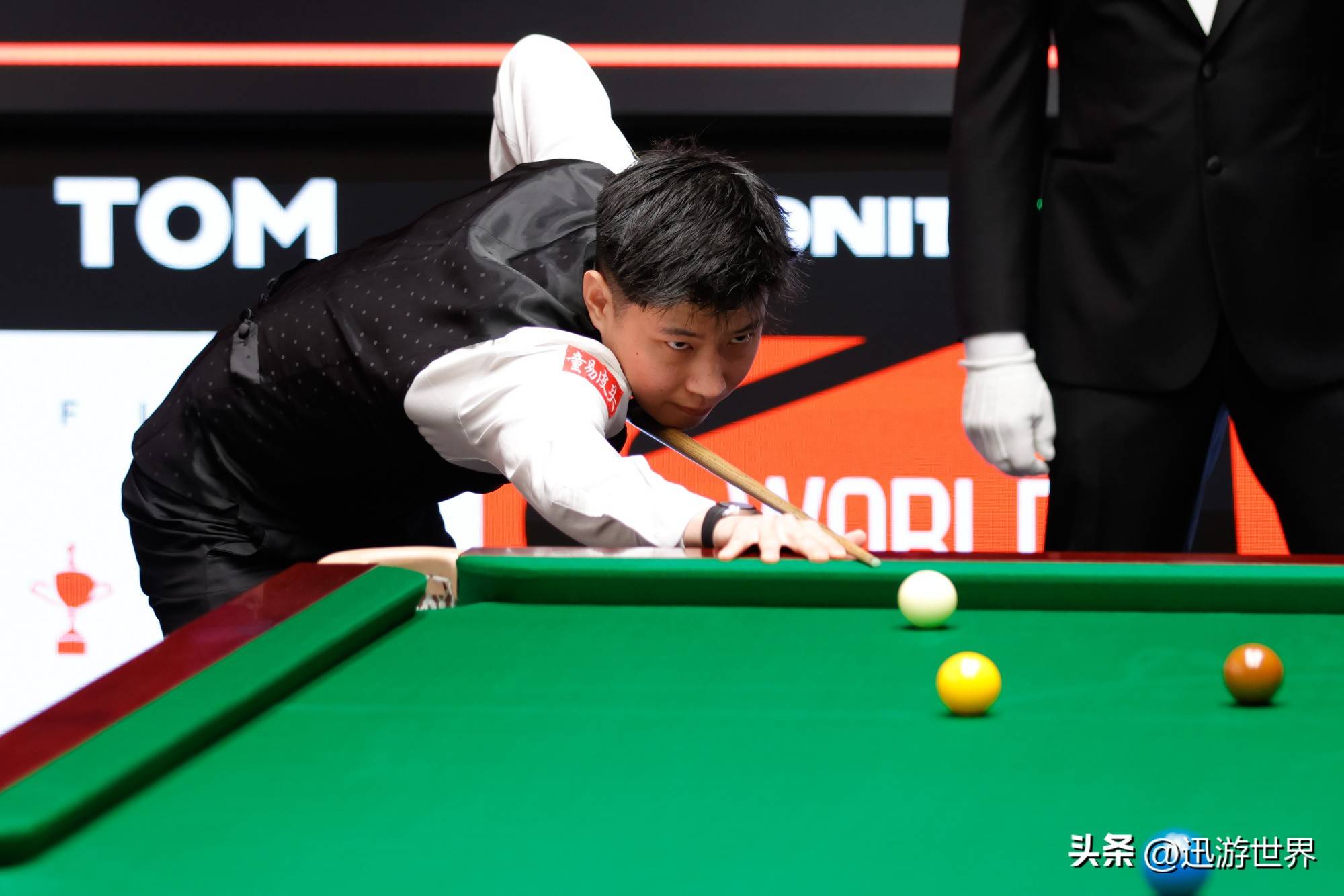 传统走向现 传统走向现