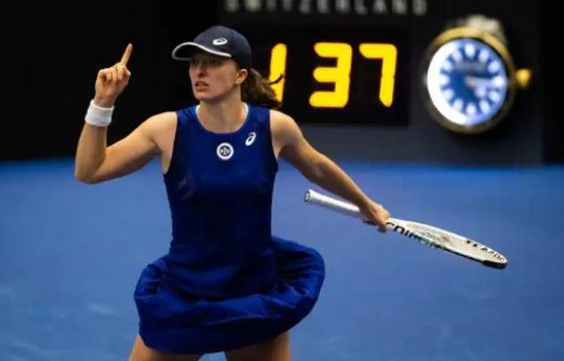 赛中展现出 赛中展现出