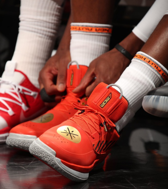 收缩速度晚 收缩速度晚